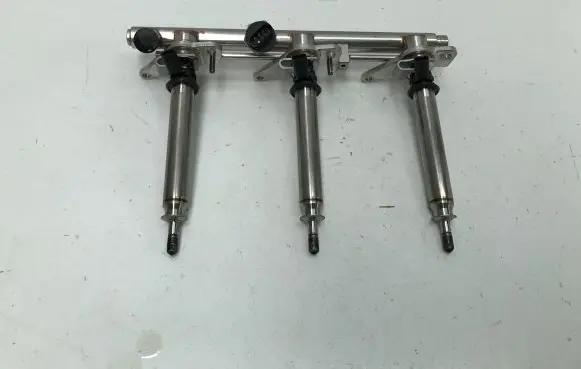 Mercedes-Benz GLC AMG Fuel injectors set A2760701400 A2760781245 2225900724340