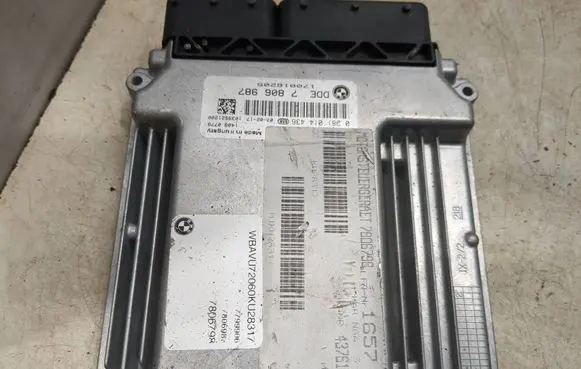 BMW 5 E60 E61 Engine control unit/module 0281014436 7806987 170016205