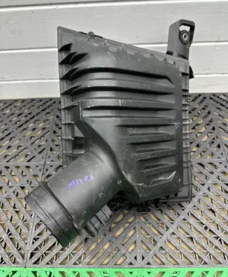 BMW X1 F48 F49 Air filter box 8513916 8513944 1132114S03