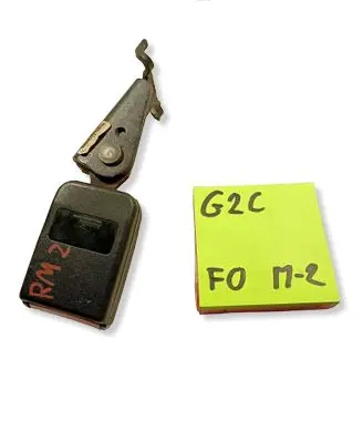 Renault Megane II Rear seatbelt buckle 852156
