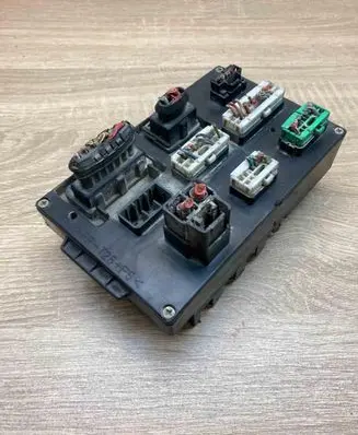 Alfa Romeo 145 - 146 Fuse module A223 PPT25P5