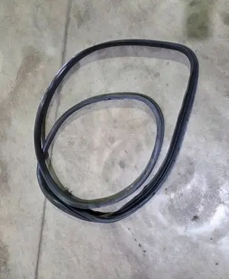 Fiat Doblo Front door rubber seal 