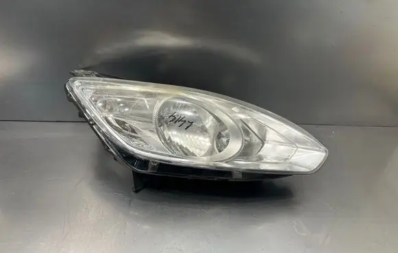 Ford C-MAX II Headlight/headlamp AM5113W029AE 89502244 8950224419B0