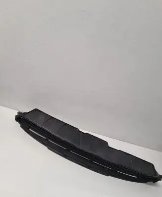 Toyota Verso-S Front bumper lower grill 531125220