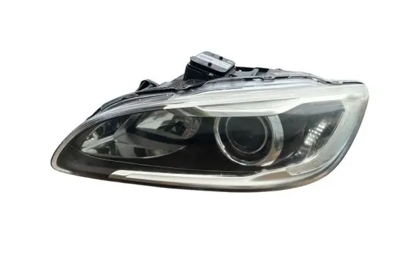 Volvo V60 Headlight/headlamp 31358095