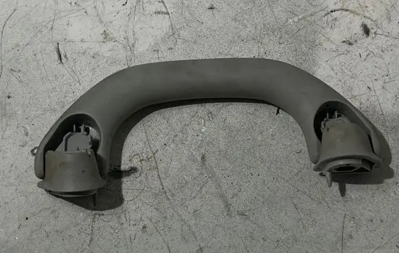 Volkswagen Touran I Front interior roof grab handle 1T0857607A
