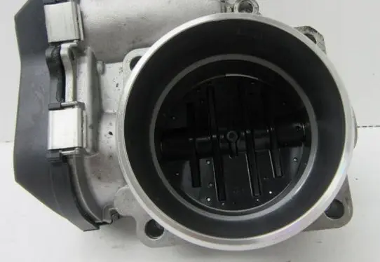 BMW 7 G11 G12 Throttle body valve 