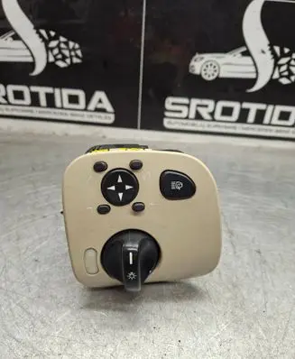 Mercedes-Benz C W203 Light switch A2035450704