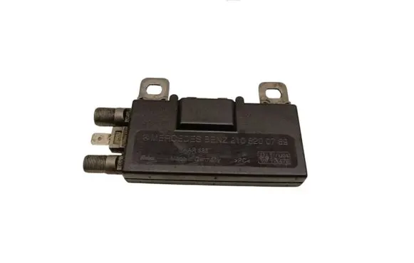 Mercedes-Benz E W210 Antenna control unit 2108200789