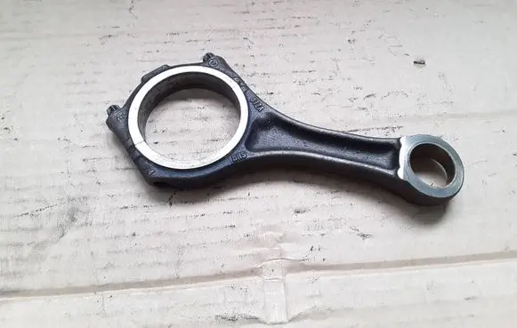 Volkswagen Touareg I Connecting rod/conrod 07ZA