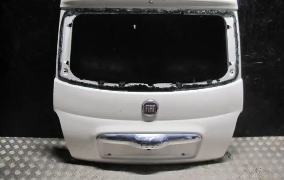 Fiat 500 Tailgate/trunk/boot lid K1115
