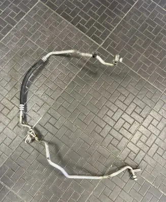 Nissan Almera Tino Air conditioning (A/C) pipe/hose