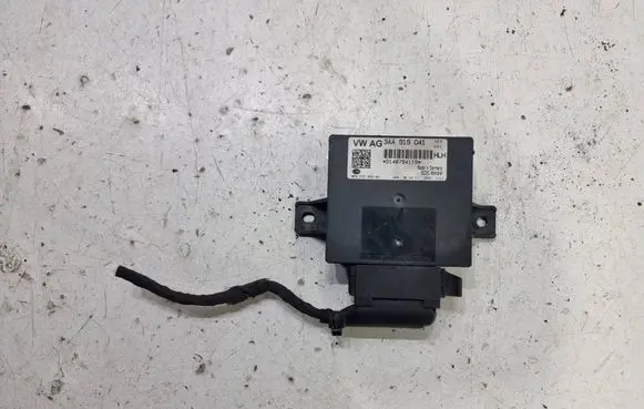 Volkswagen PASSAT B7 Voltage converter/converter module 3AA919041 0148794119 8ES01045240