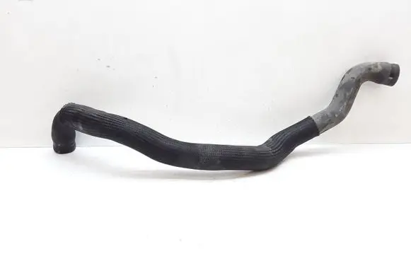 Volvo XC90 Engine coolant pipe/hose 30723992