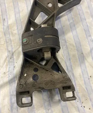 Jaguar F-Type Gearbox mounting bracket GX536A026BC