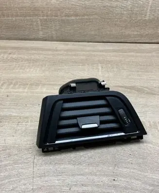 BMW 4 F32 F33 Dashboard side air vent grill/cover trim 9231970 508836