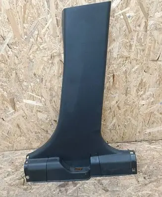(B) pillar trim (bottom)