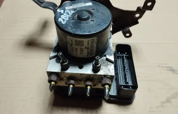 Honda Accord ABS Pump 06210960793