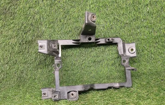 Iveco Daily 35 - 40.10 Fuse box cover 3802552