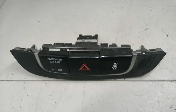 Hyundai ix35 Hazard light switch 847402S300 847402S350 847402S350TAN