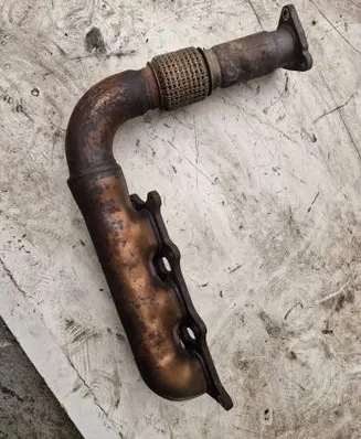 Audi Q7 4L Exhaust manifold 05925303 EC7C7