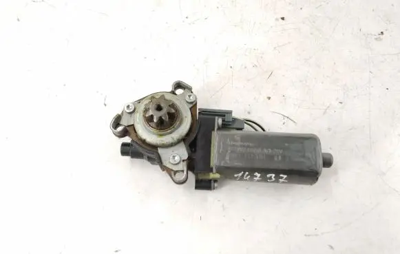 Mercedes-Benz R W251 Seat adjustment motor 0068206842 A0068206842