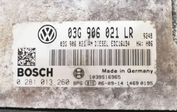 Volkswagen Touran I Engine control unit/module 03G906021LR 03G906021TP 0281013260
