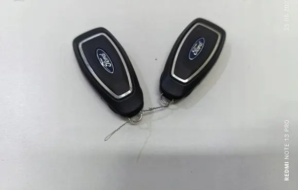Ford Puma Ignition key/card 