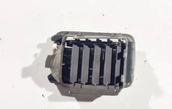 Volvo S80 Dash center air vent grill 130082115