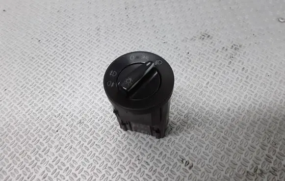 Light switch