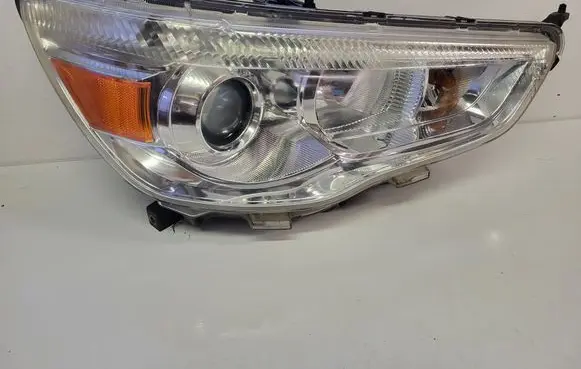 Mitsubishi ASX Headlight/headlamp
