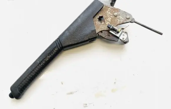 Suzuki Swift Cultus Handbrake/parking brake lever assembly