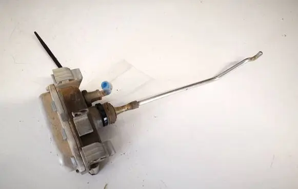Volkswagen Golf III Central locking vacuum pump 1h9862159d