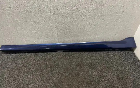 BMW 5 G30 G31 Sill 8064743