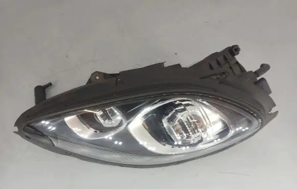 Porsche Macan (95B) Headlights/headlamps set 95B941031CR 7607100010 100200548575