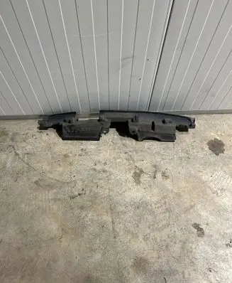 Radiator trim