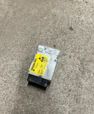 BMW 5 E60 E61 Center console control module 9183233 28137346 500656