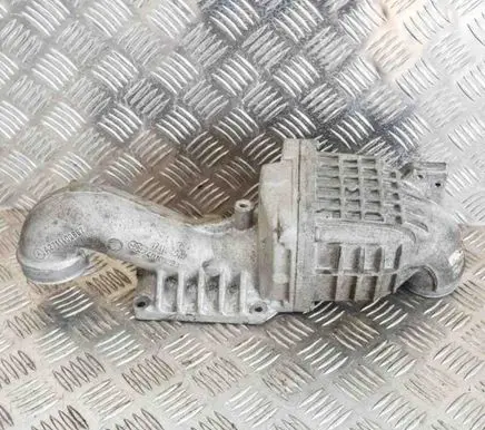 Other engine bay part