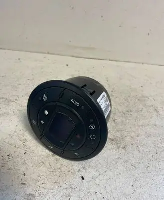 Renault Espace IV Climate control unit 8200367333 21004241A 4241700910052