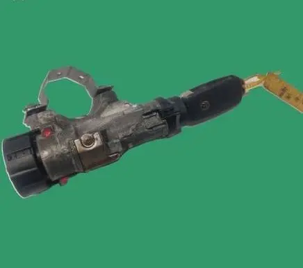 Volkswagen Polo V 6R Ignition lock 6R0905851B