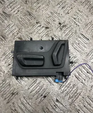 Peugeot 508 RXH Seat control switch 96598311XT 440617800