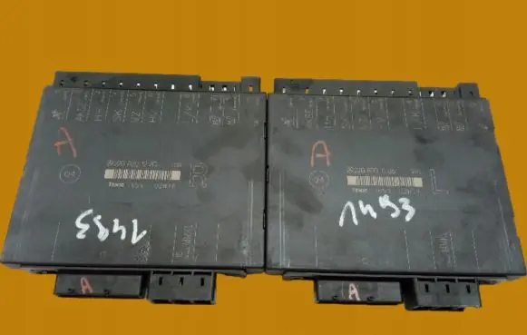 Mercedes-Benz S W220 Other control units/modules 2208201185