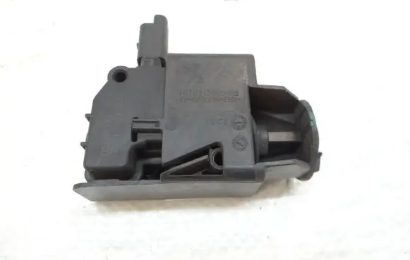 Citroen C4 II Picasso Fuel tank cap lock 9678313180