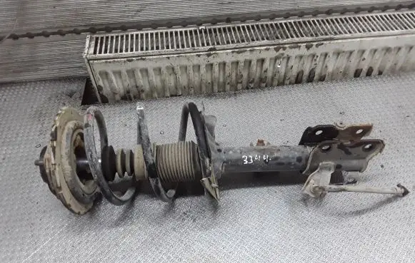Nissan Murano Z50 Front shock absorber with coil spring