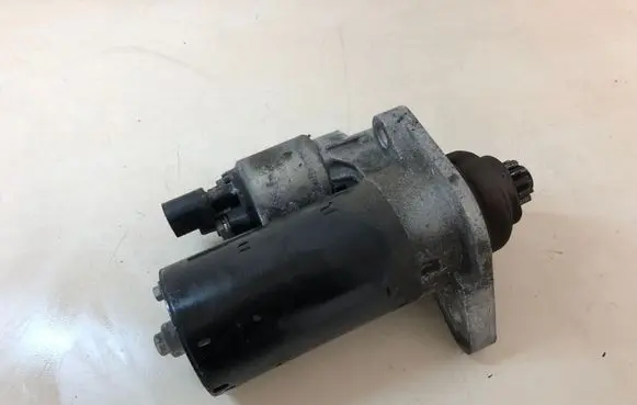 Seat Ibiza IV (6J,6P) Starter motor 0001123028 02Z911028 20110220