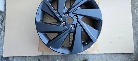 Toyota Aygo X R18 alloy rim