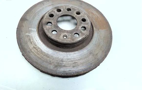 Volkswagen PASSAT B7 Front brake disc 