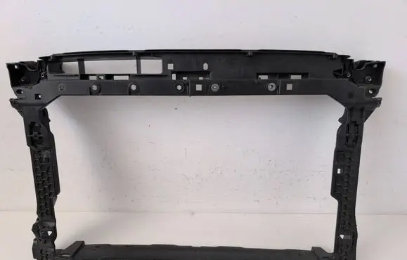 Volkswagen PASSAT B9 Radiator support slam panel 8J0805588F
