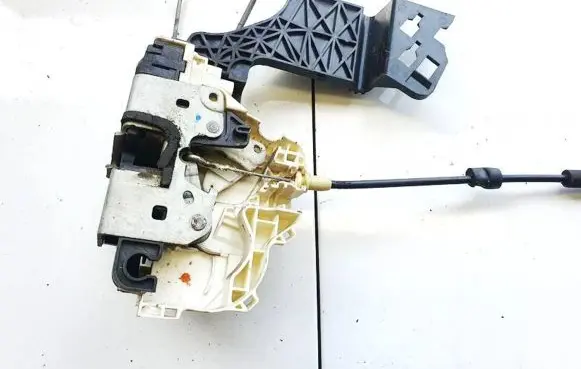 Chrysler Sebring (JS) Front door lock p04589421ada