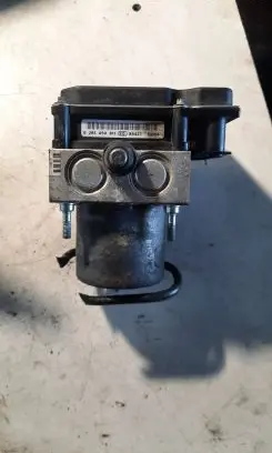 Subaru Legacy ABS Pump 0265950813